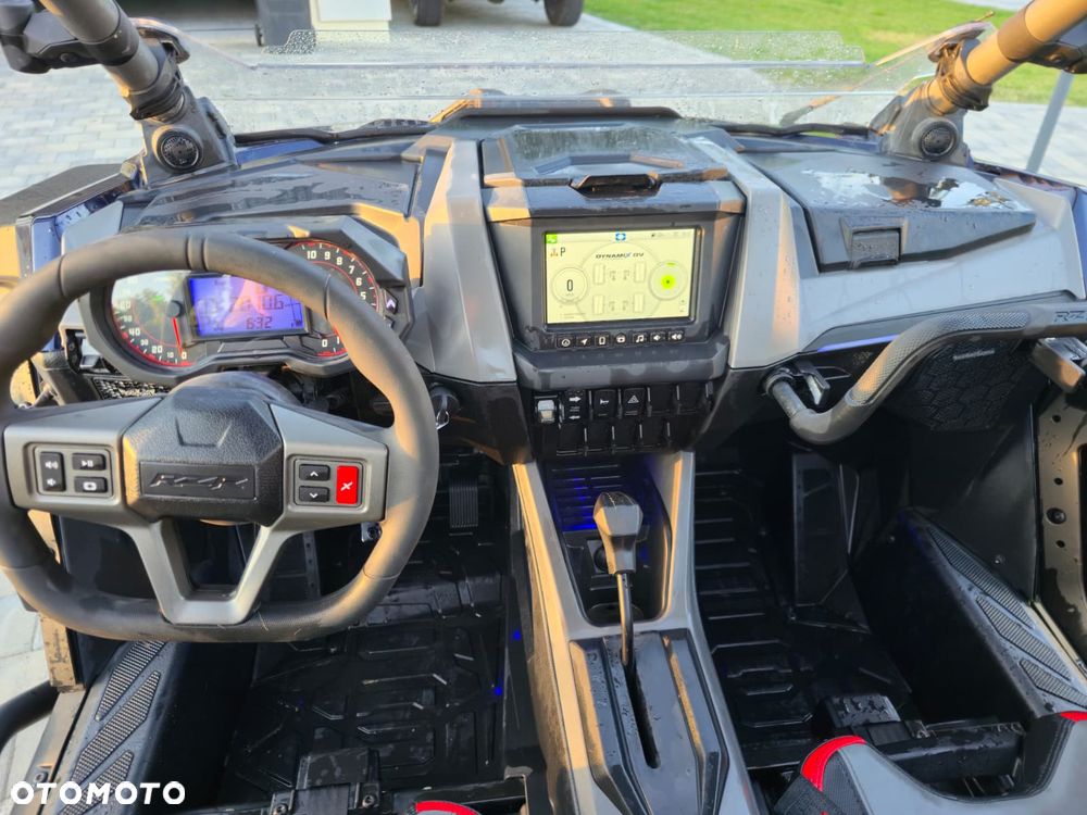 Polaris RZR - 9