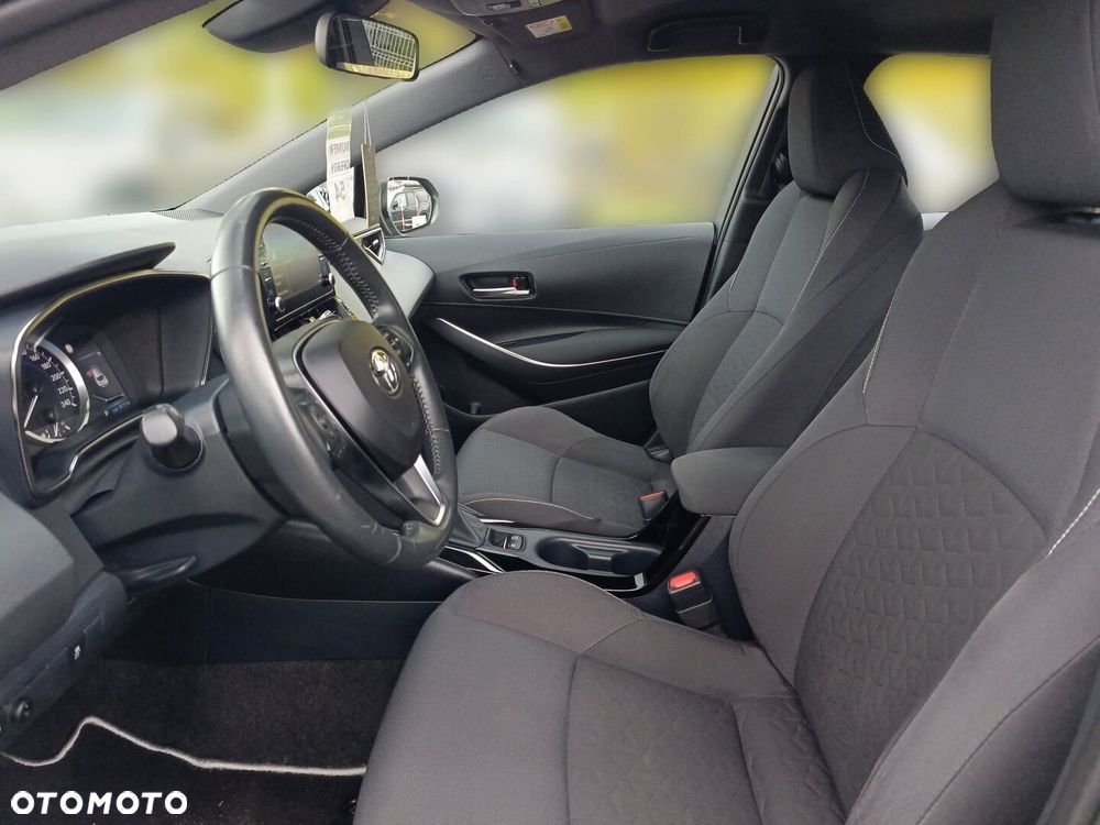Toyota Corolla - 17
