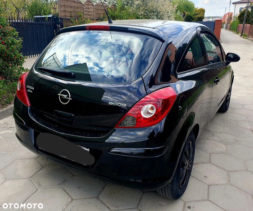 Opel Corsa - 3