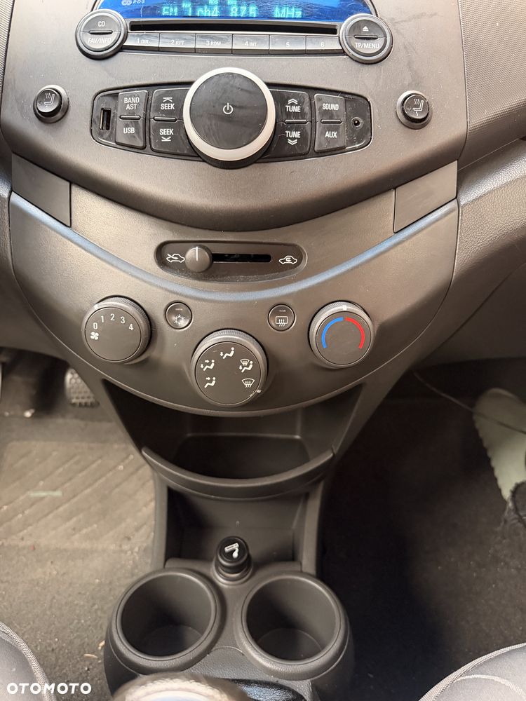 Chevrolet Spark - 4