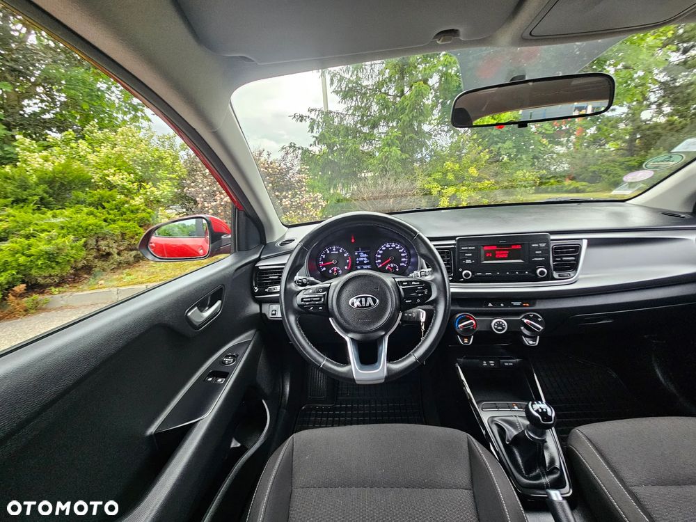 Kia Rio 1.2 Dream Team Edition - 23