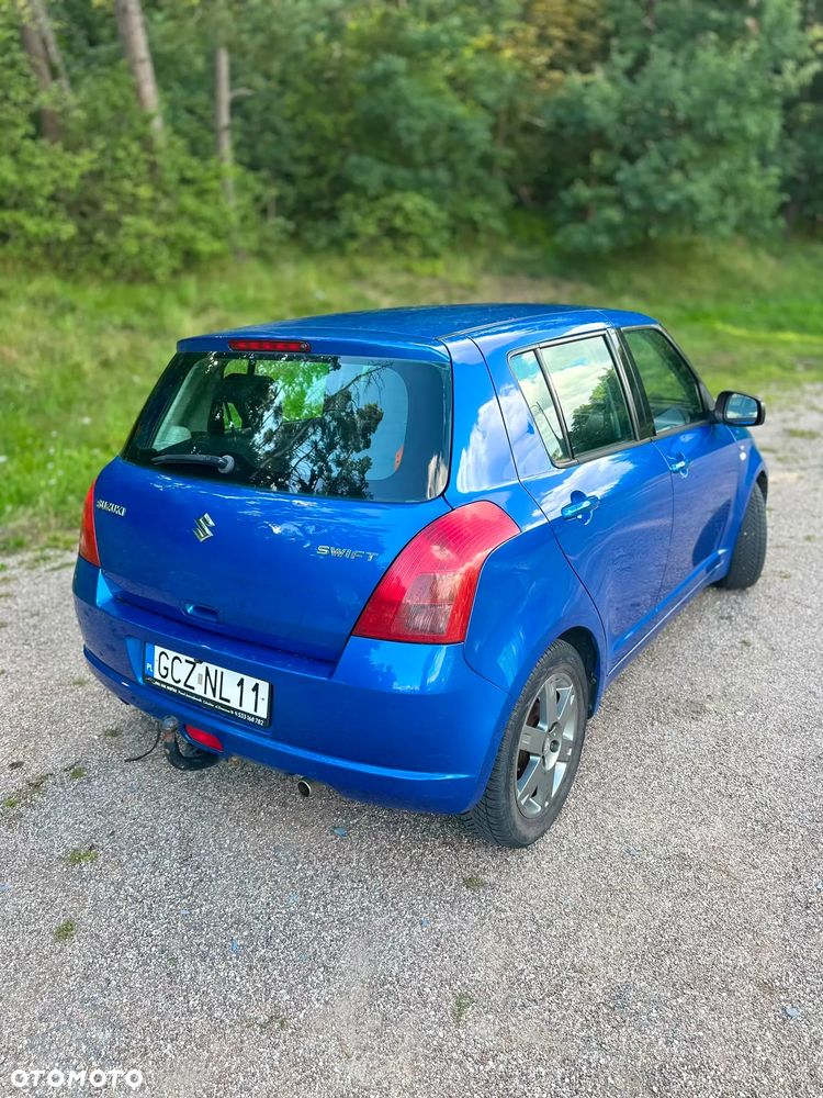 Suzuki Swift - 5