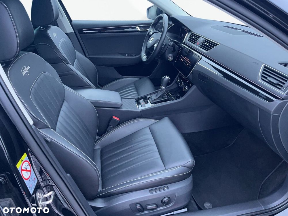 Skoda Superb 2.0 TDI SCR 4x4 L&K DSG - 17