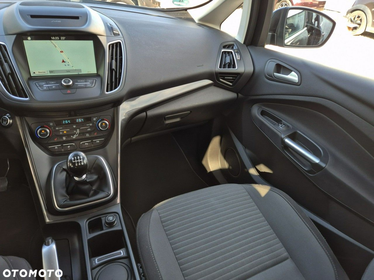Ford Grand C-MAX 1.5 EcoBoost Start-Stopp-System Titanium - 22