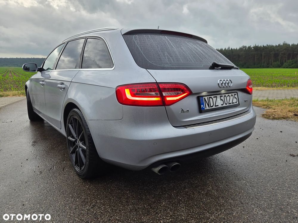 Audi A4 Avant - 6