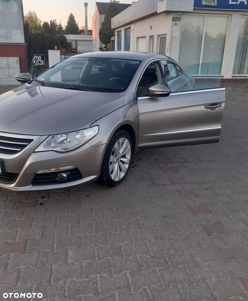 Volkswagen Passat CC 1.8 TSI DSG - 12