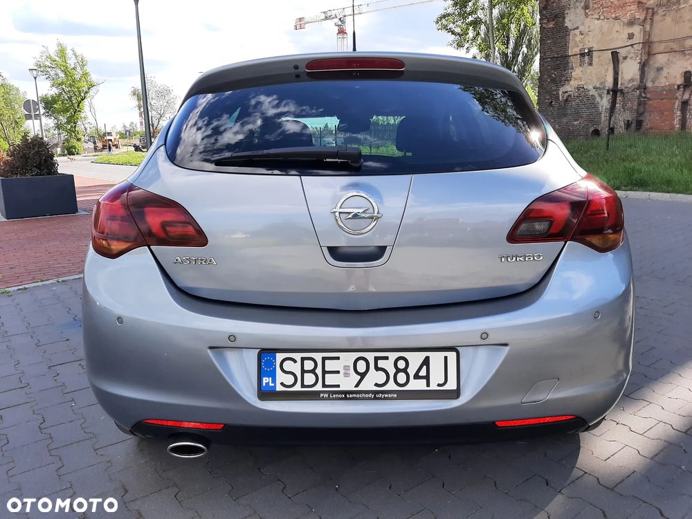 Opel Astra 1.4 Turbo - 7