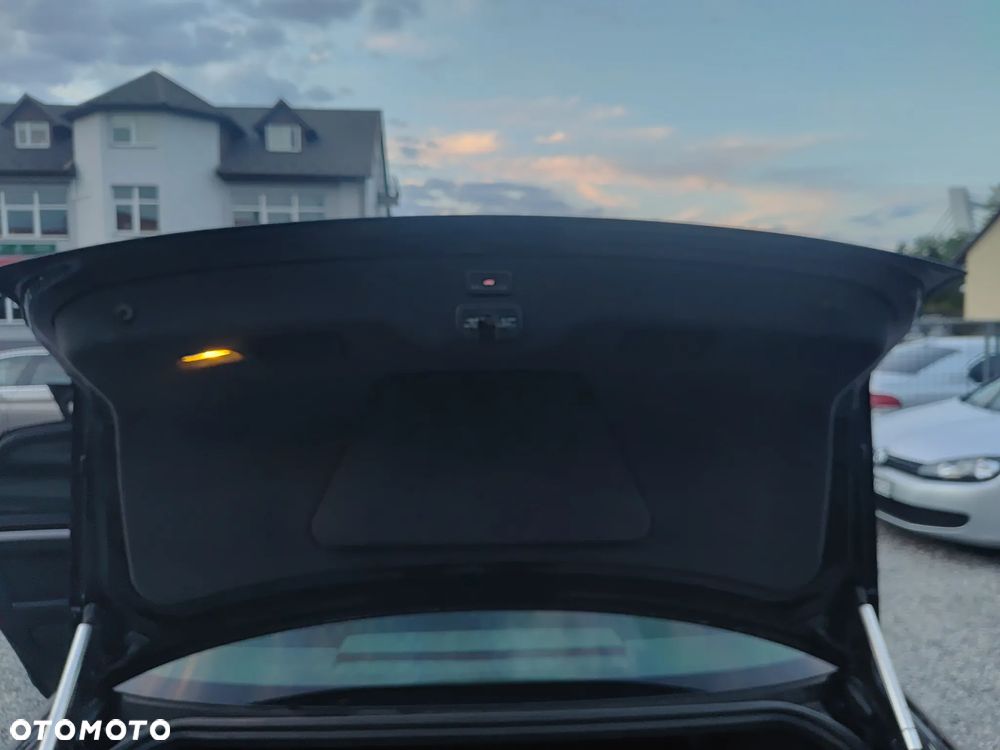 Audi A8 3.0 TDI DPF quattro - 27