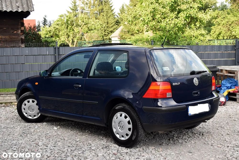 Volkswagen Golf 1.4 Comfortline - 11