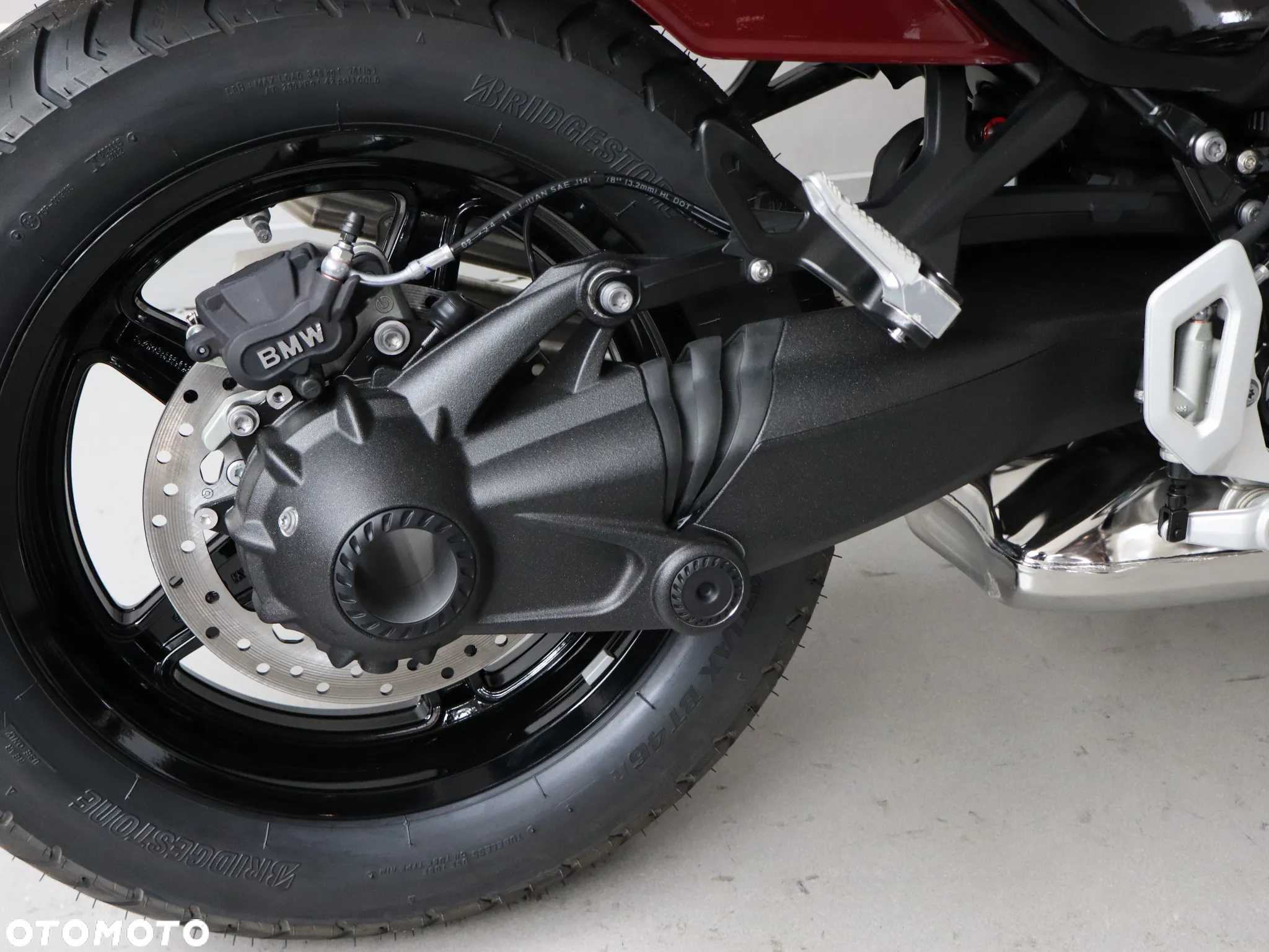 BMW R - 12