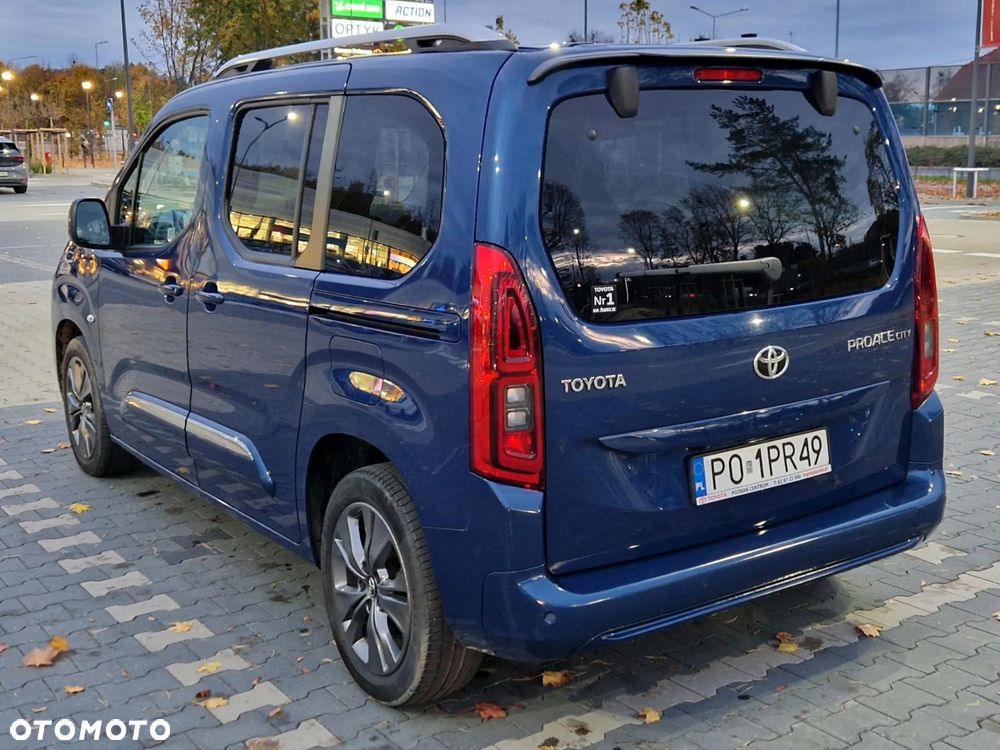 Toyota Proace City Verso 1.2 D-4T Family - 3