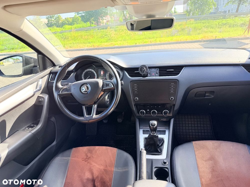 Skoda Octavia 1.6 TDI SCR Ambition - 13