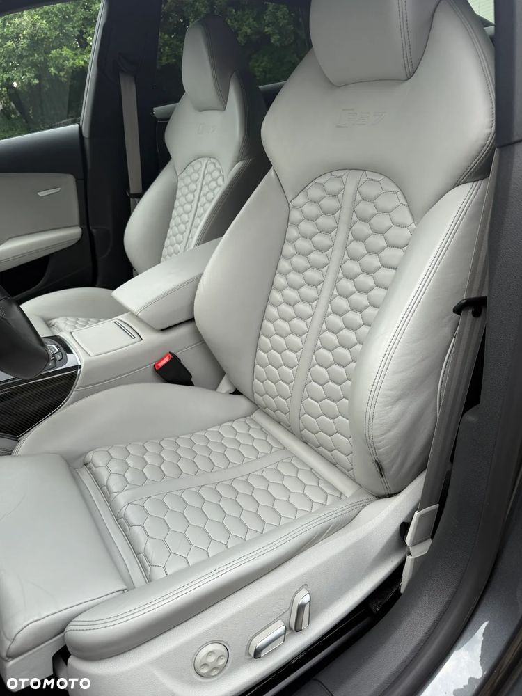 Audi RS7 Sportback Performance 4.0 TFSI Quattro Tiptr - 23