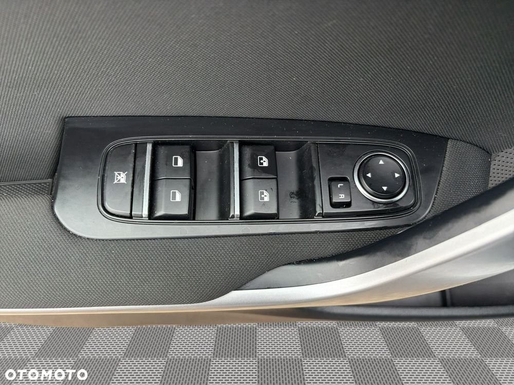 Kia Ceed 1.5 T-GDI M - 12