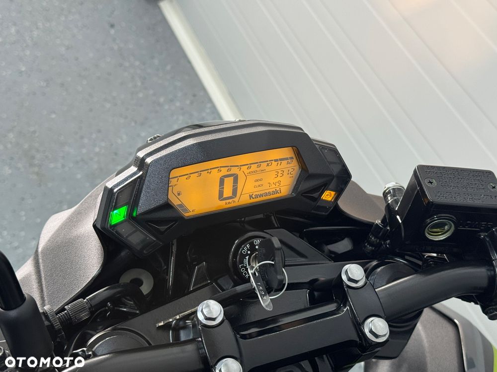 Kawasaki Z - 33