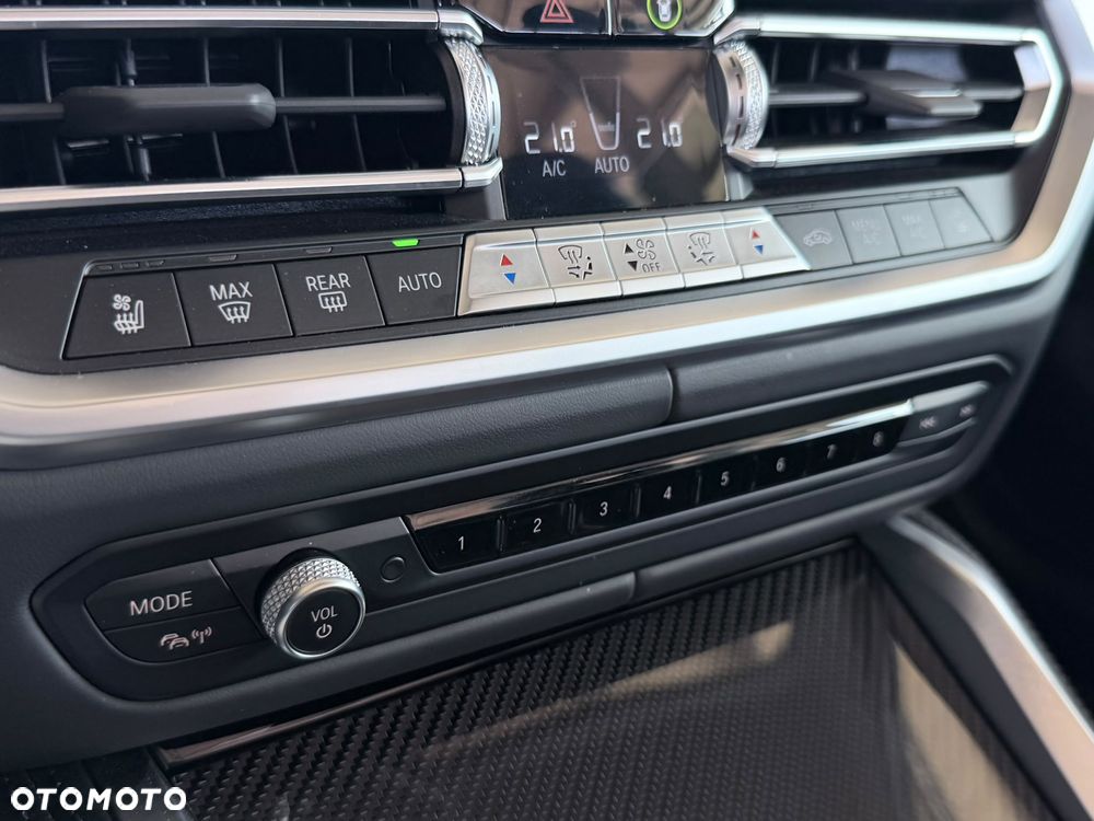 BMW Seria 4 M440i mHEV sport - 28