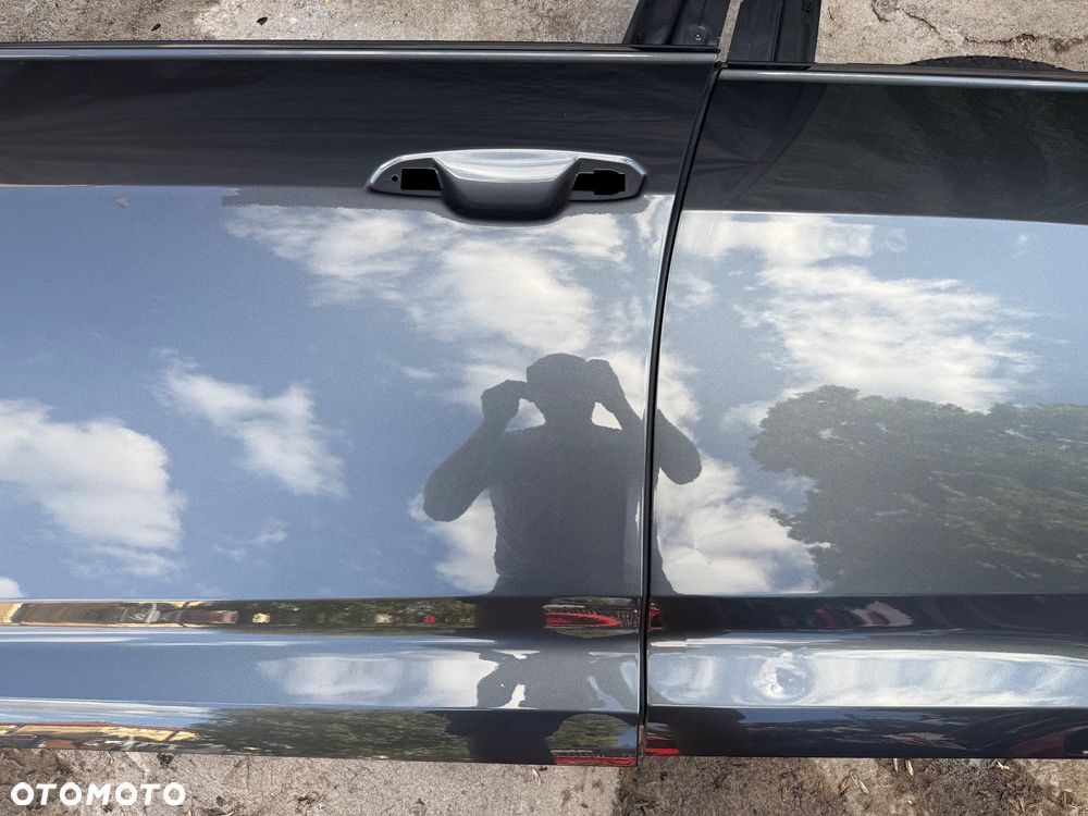 DRZWI LEWE PRZÓD DRZWI LEWE TYŁ STRONA AUDI A6 C8 4K0 4K5 SEDAN STALOWE - 4