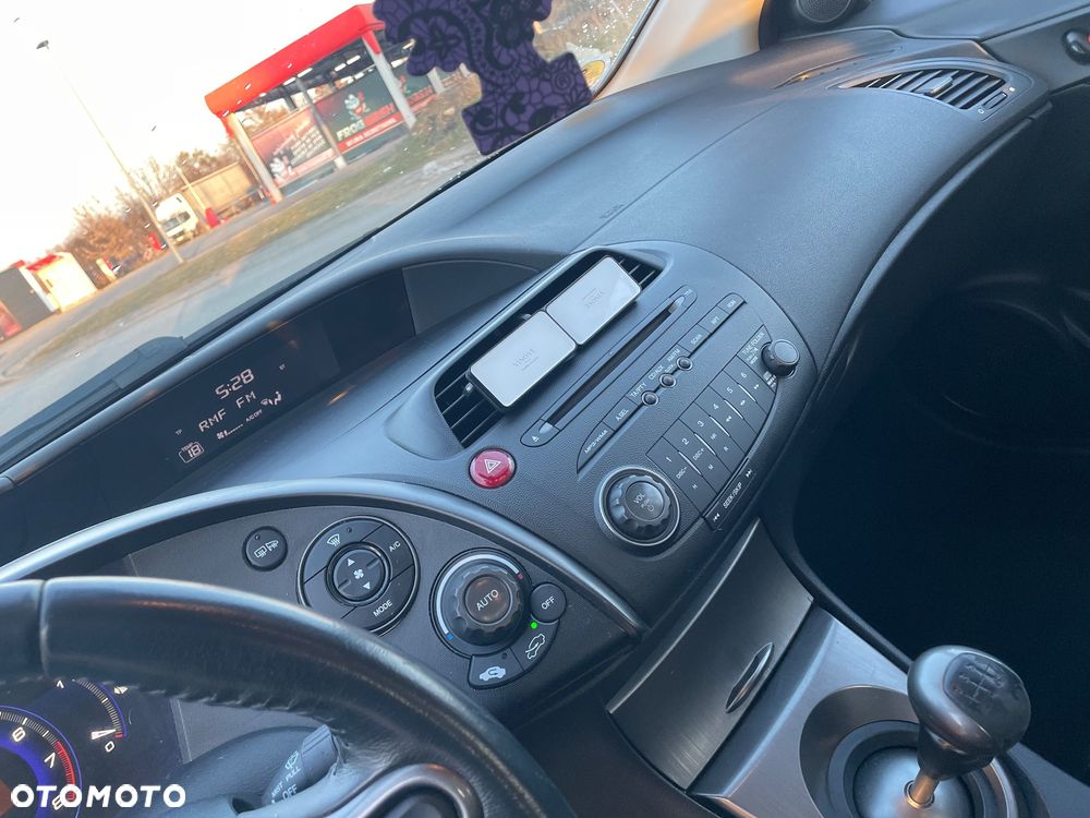 Honda Civic 1.8i-VTEC Executive - 12