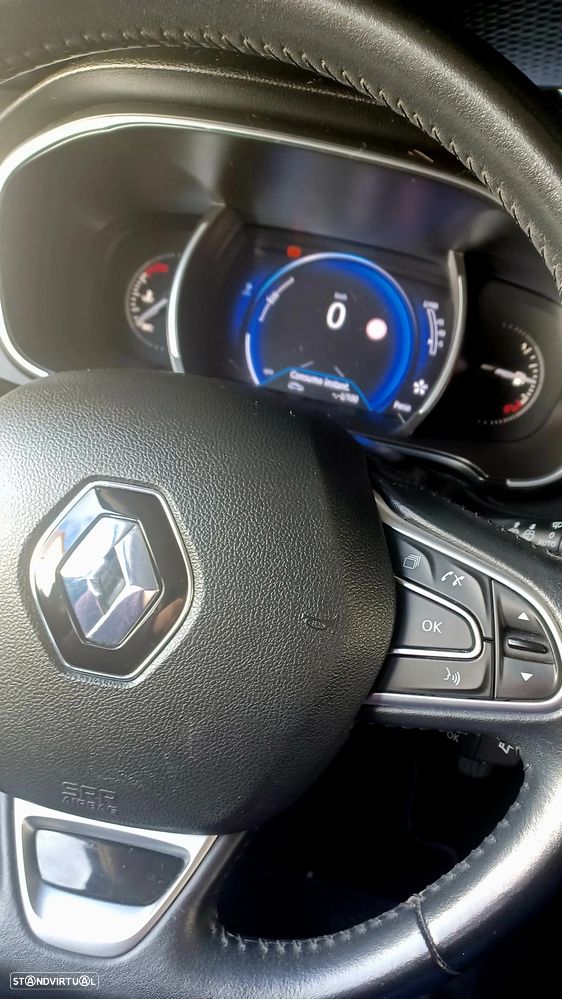 Renault Mégane Sport Tourer - 15