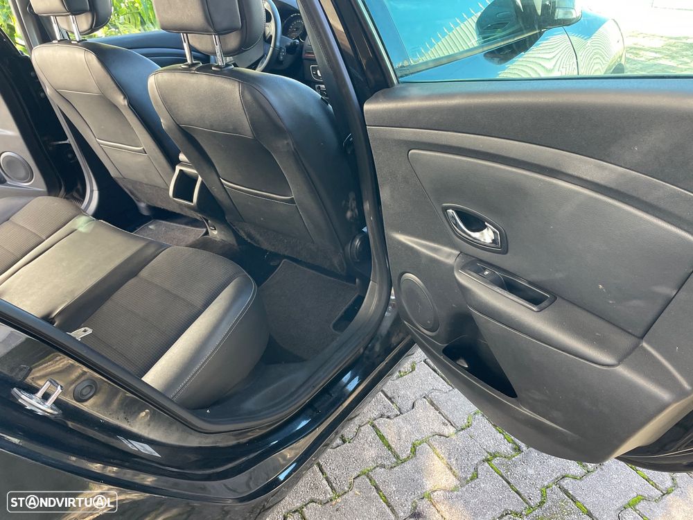 Renault Mégane Sport Tourer 1.6 dCi GT Line SS - 21