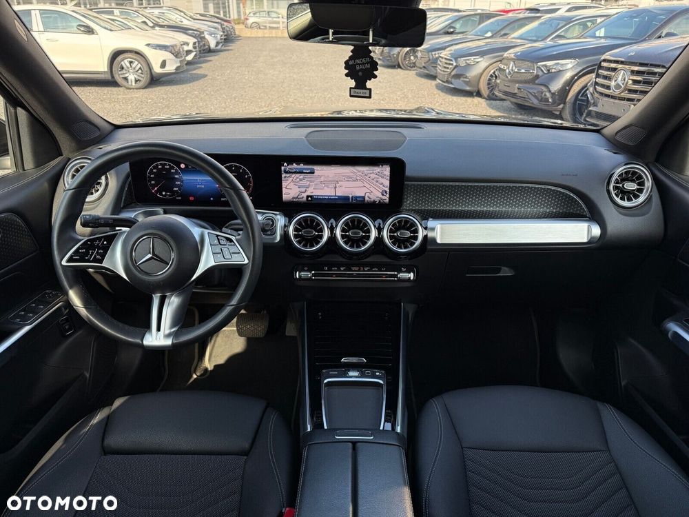Mercedes-Benz GLB 200 Progressive 7G-DCT - 21
