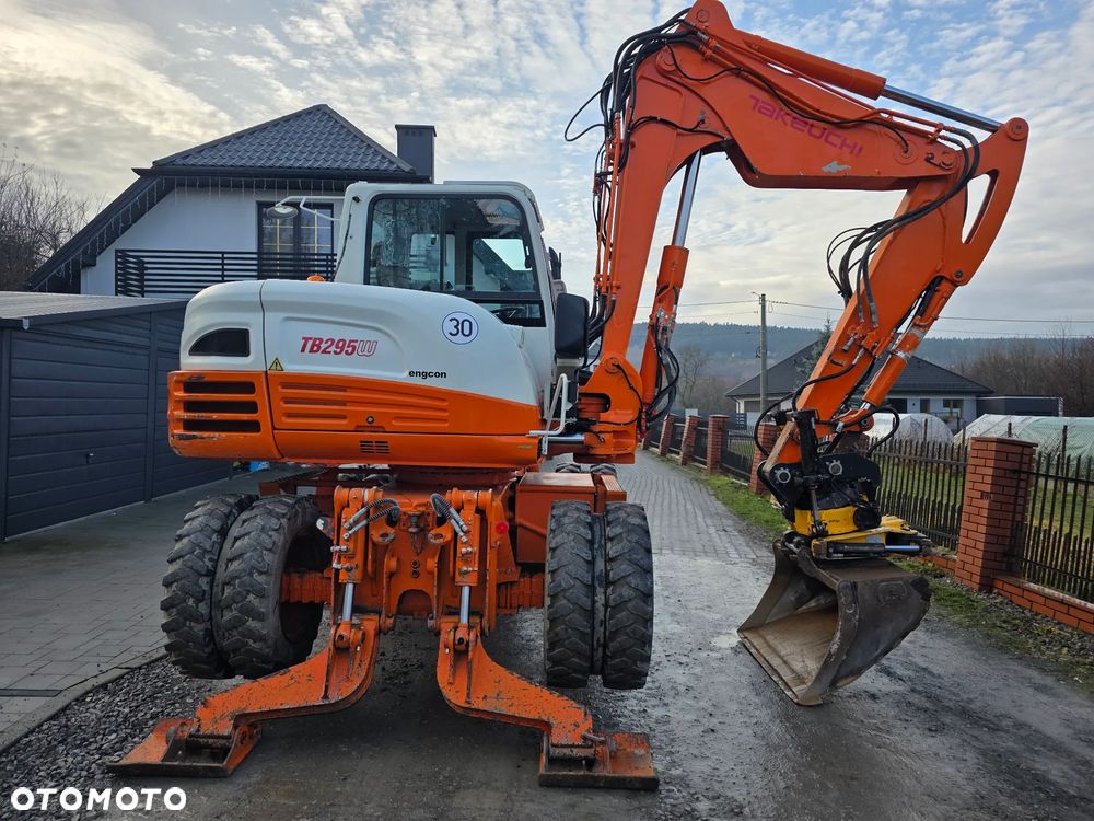 Takeuchi TB 295W Roto Engcon+Szczypce - 11