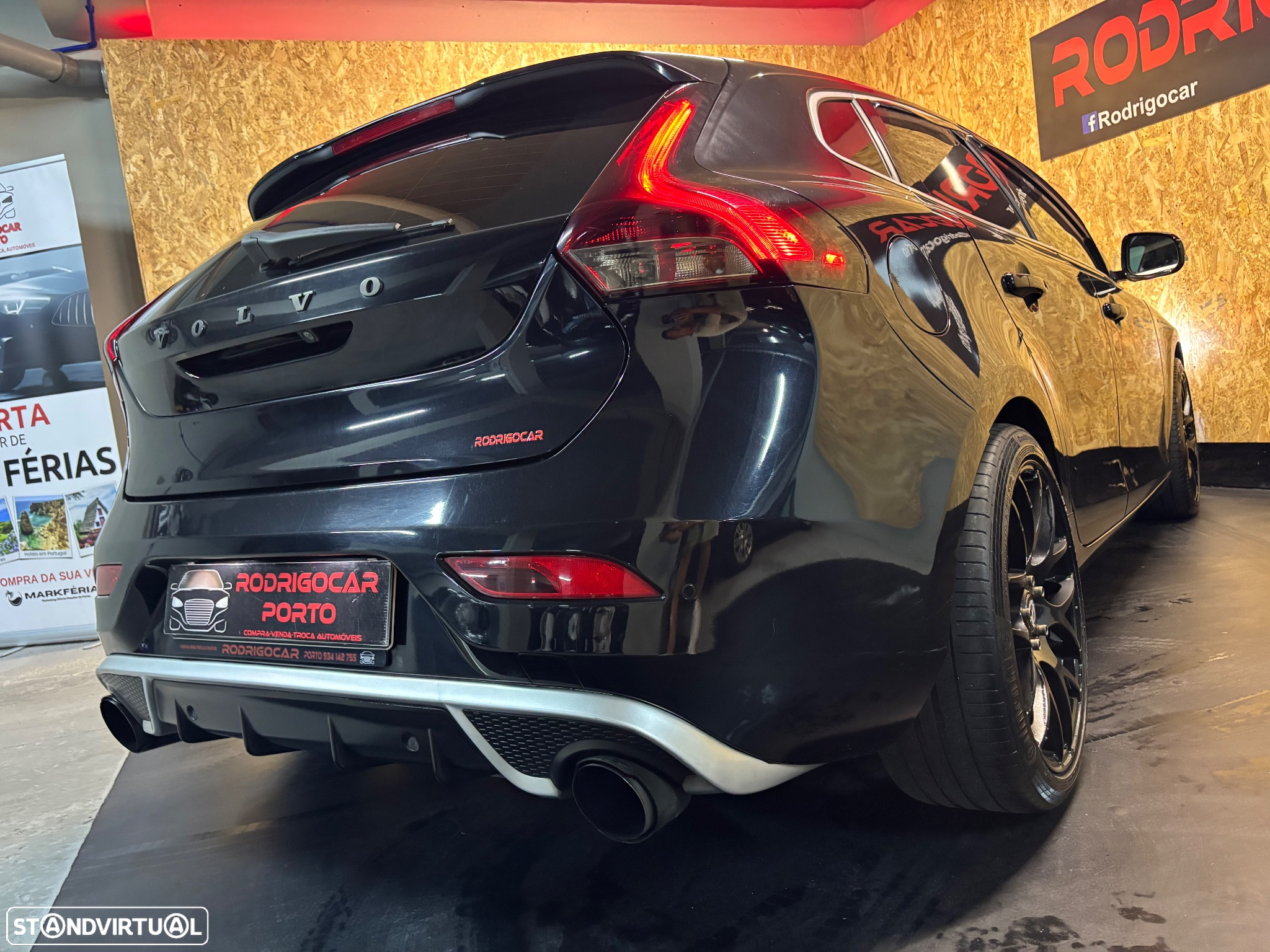 Volvo V40 1.6 D2 R-Design - 25