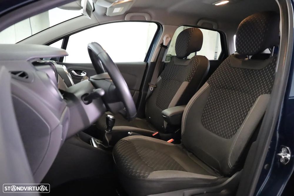 Renault Captur 1.5 dCi Exclusive - 27