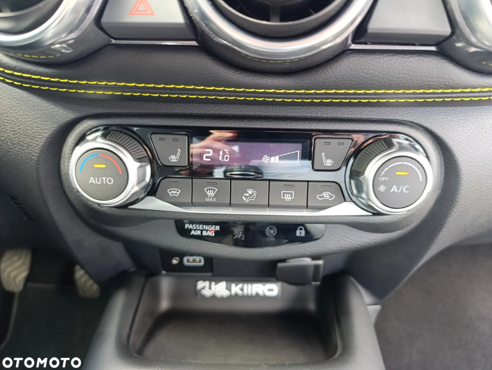 Nissan Juke 1.0 DIG-T Kiiro - 14