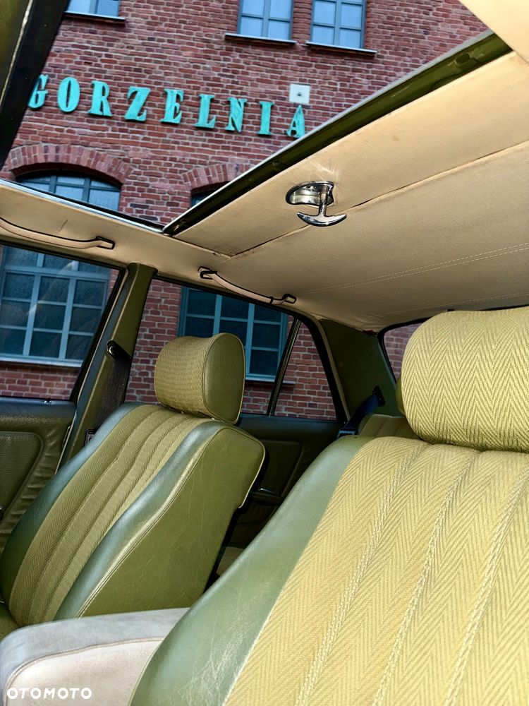 Mercedes-Benz W123 - 16