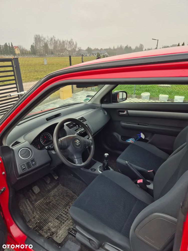 Suzuki Swift 1.3 GLX / Comfort - 6