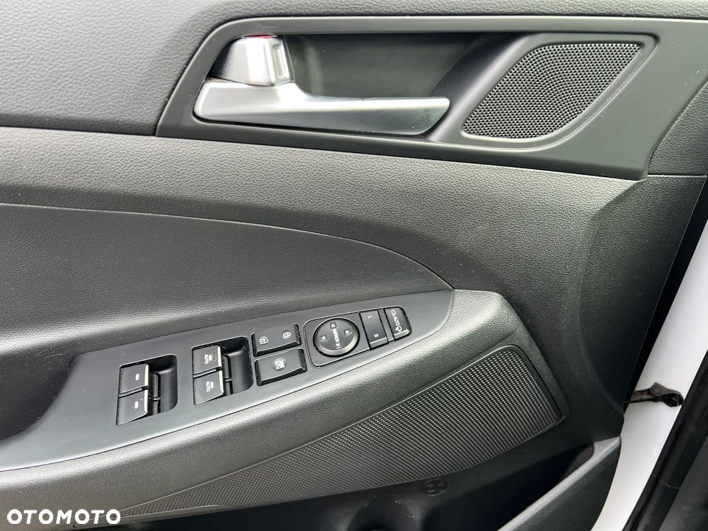 Hyundai Tucson 1.6 GDi Comfort 2WD - 21