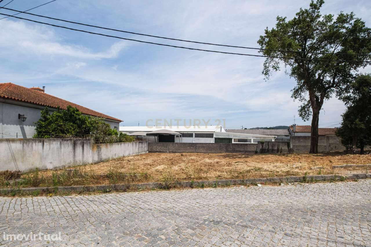 Lote de Terreno para Construção | Paços de Brandão, Santa Maria da Fei - Grande imagem: 5/12