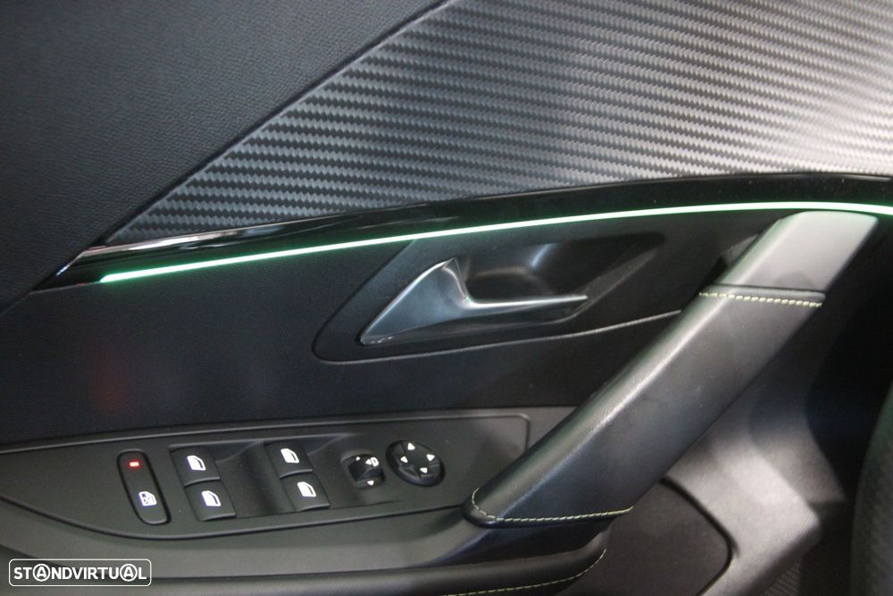 Peugeot e-208 50 kWh GT Line - 22