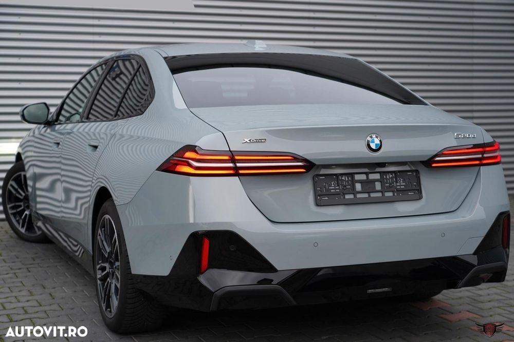 BMW Seria 5 520d xDrive Aut. - 5