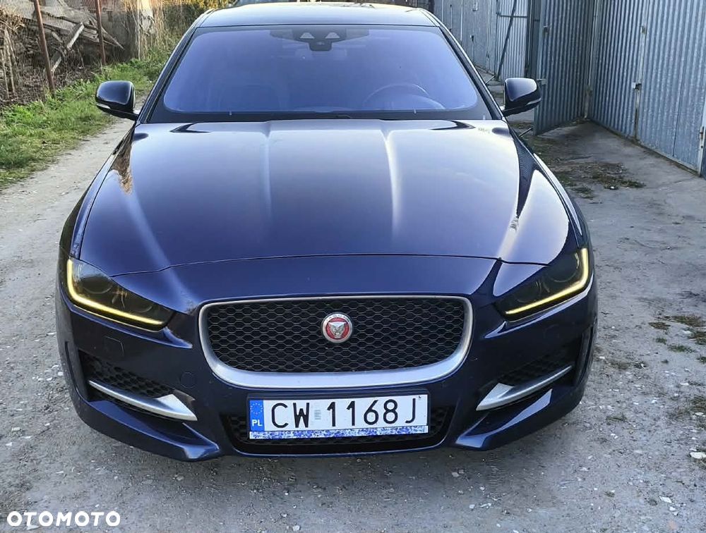 Jaguar XE 20d AWD R-Sport - 1