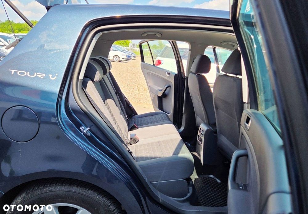 Volkswagen Golf Plus - 31