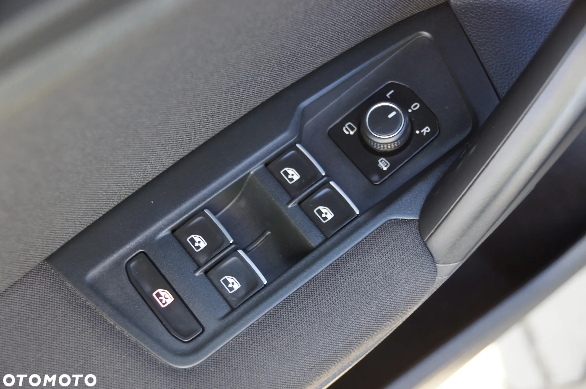Volkswagen Tiguan 2.0 TDI SCR Active DSG - 23