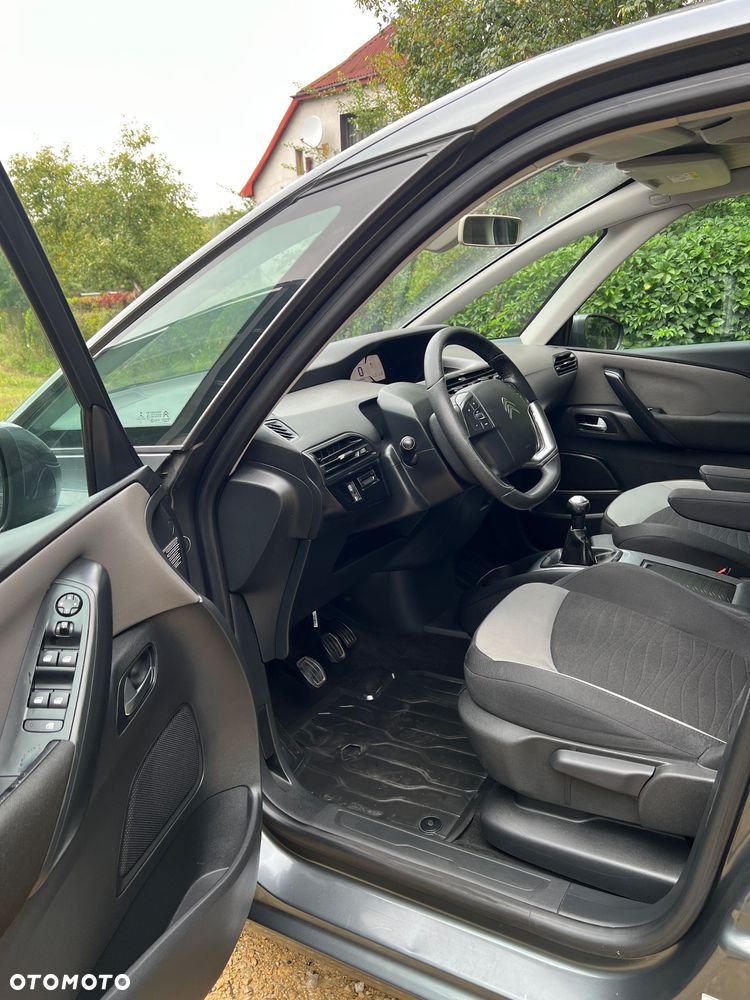 Citroën C4 Picasso 1.6 VTi Attraction - 11