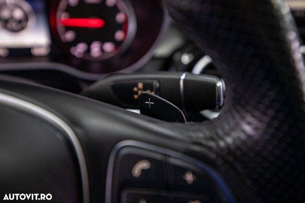 Mercedes-Benz C - 14