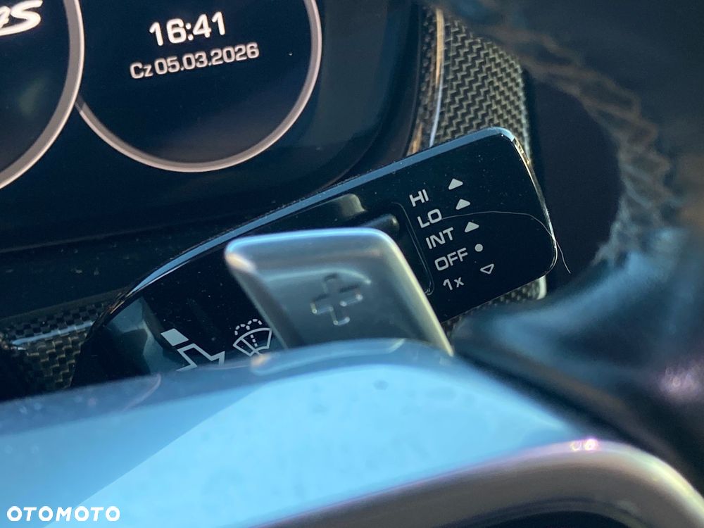 Porsche Panamera - 25