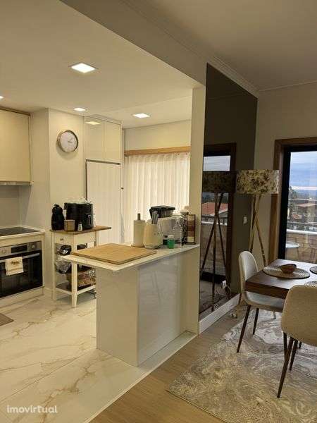 Apartamento T2 em urbanização a 5m de Santa Maria da Feira - Grande imagem: 3/12