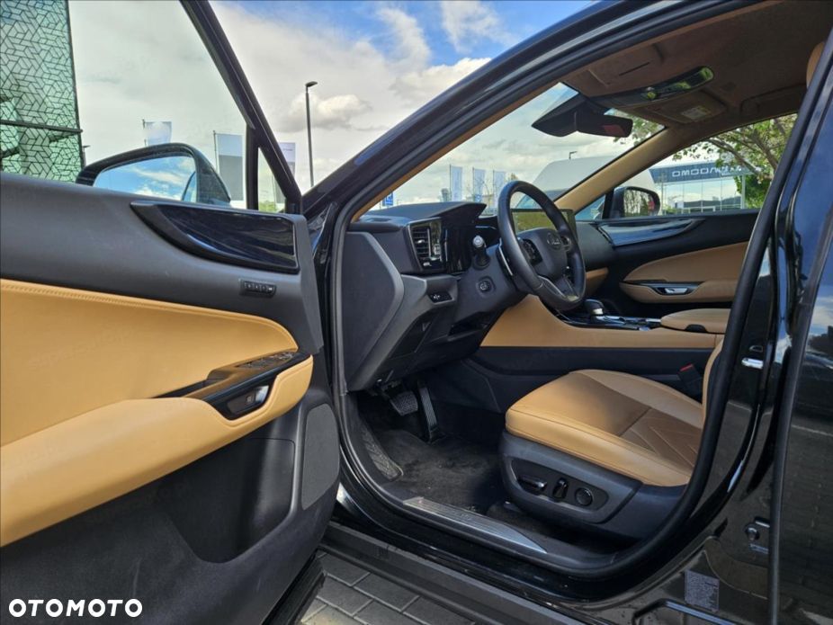 Lexus NX - 8