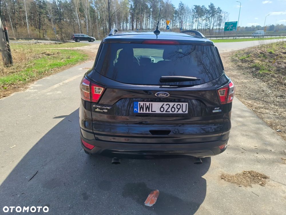 Ford Kuga 1.5 EcoBoost 4WD Trend - 10