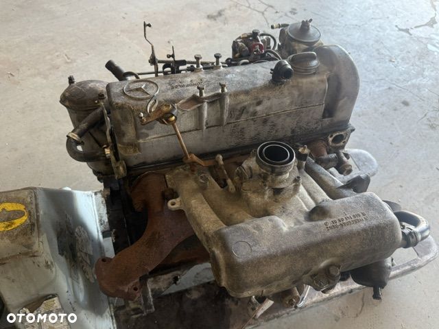 SILNIK MERCEDES BENZ W123 240D  1983 - 7