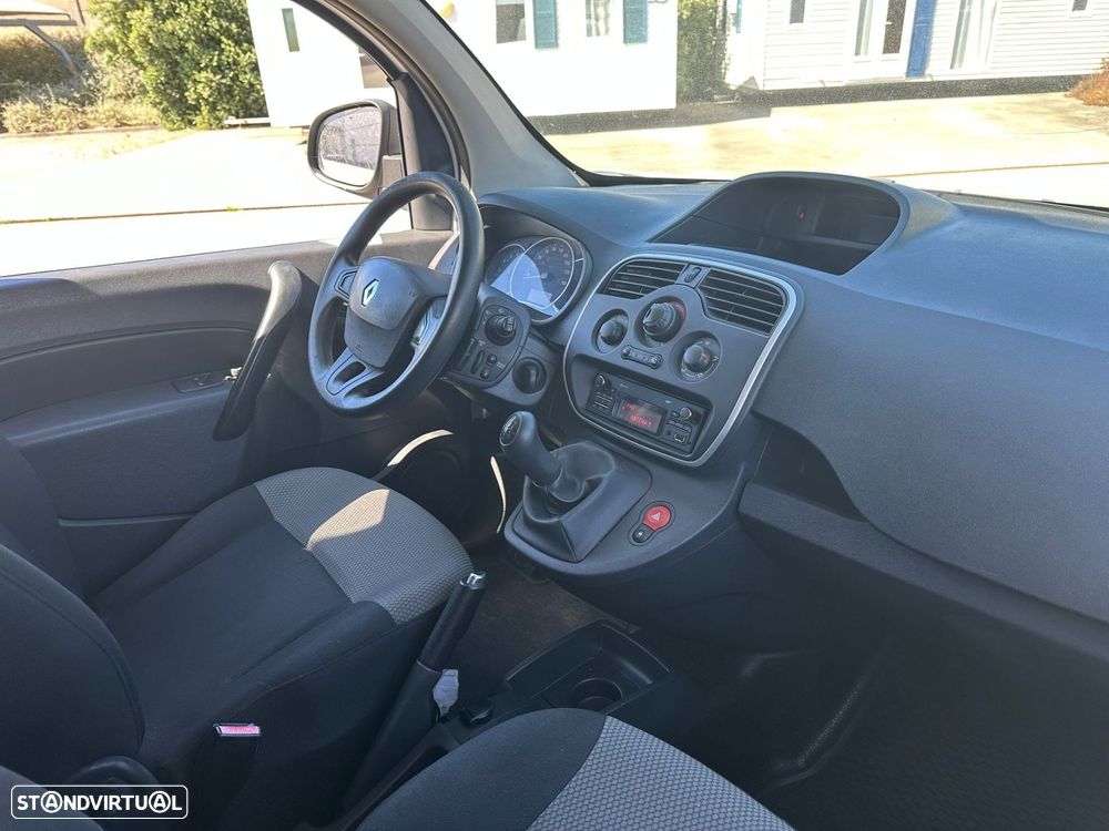 Renault Kangoo Outro - 8