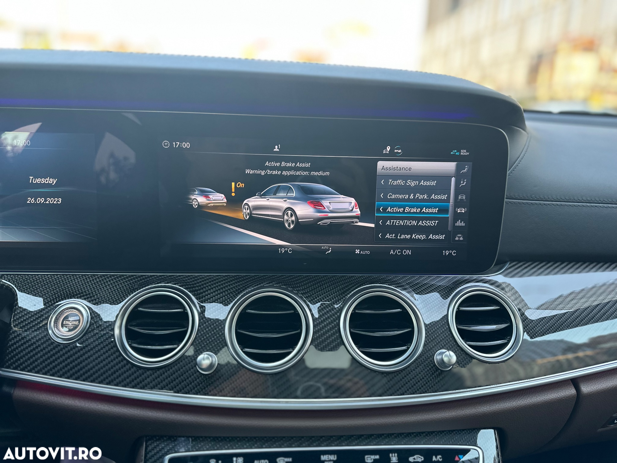 Mercedes-Benz E 43 AMG 4MATIC Aut. - 30