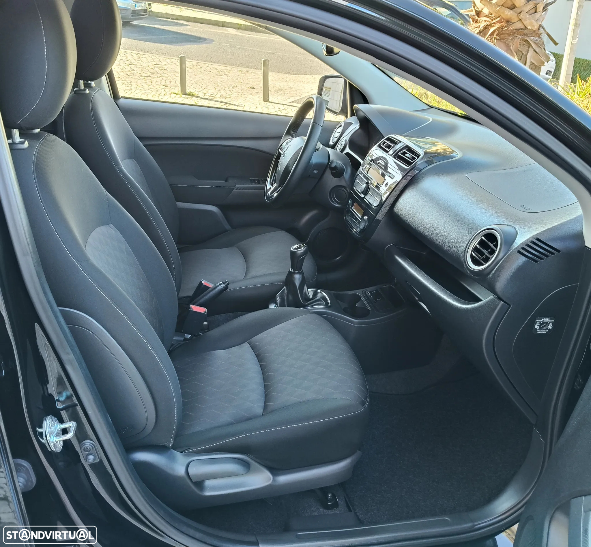 Mitsubishi Space Star 1.2 Intense - 18