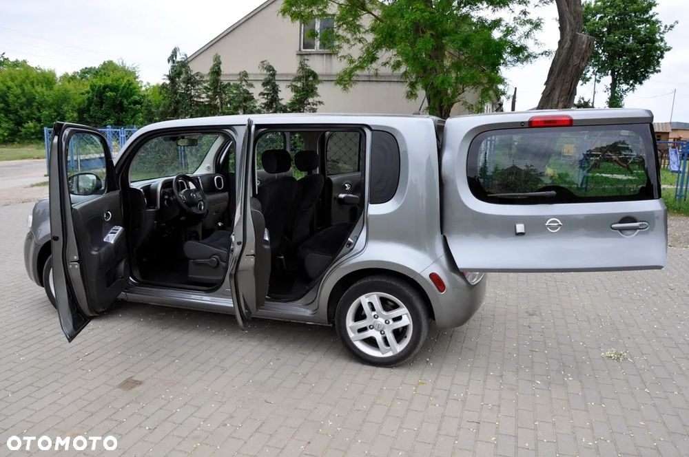 Nissan Cube - 8