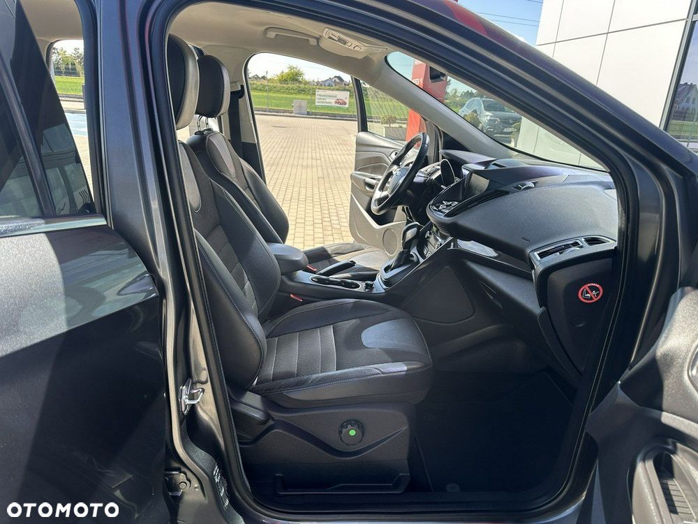 Ford Kuga 2.0 TDCi AWD Titanium - 15